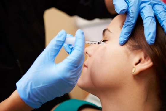 Hyaluronsäure Gel Kalziumhydroxylapatit Füllstoff Injektion für Kinnvergrößerung und Kieferlinie Definition